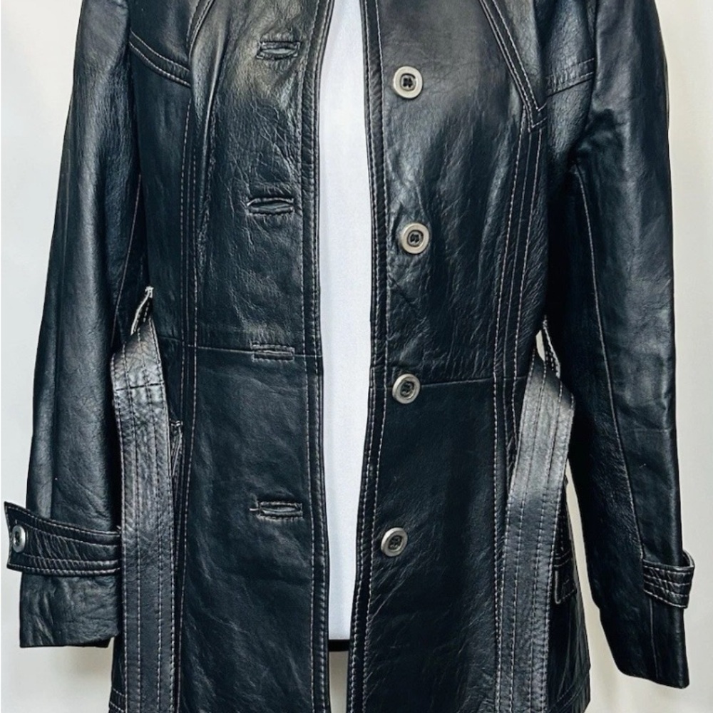 Vintage 70’s Women’s Black Leather Trench Coat/ Belted Made In Israel Size 10